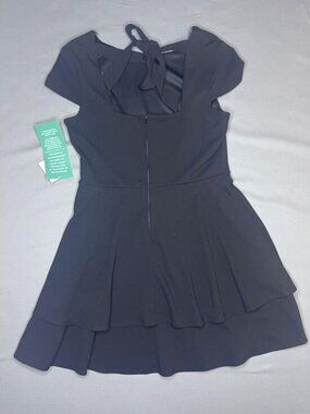Short Sleeve Tiered Midi Dress